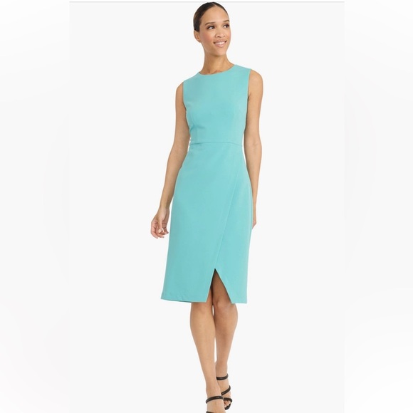 Maggy London Dresses & Skirts - Maggy London Sea Blue Sleeveless Sheath Dress